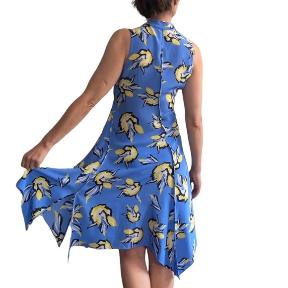 Diane Von Furstenberg Claremont Hydrangea Silk Dress - Picture 2 of 7